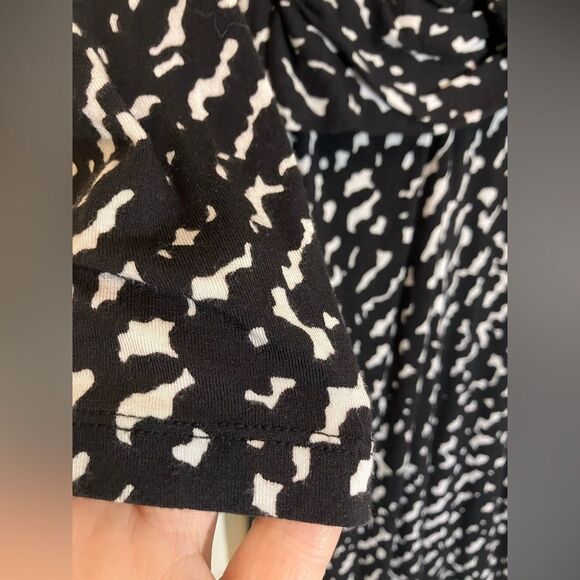 Dana Buchman midi dress, long sleeve, black/white pattern, size S, great shape - Picture 3 of 5